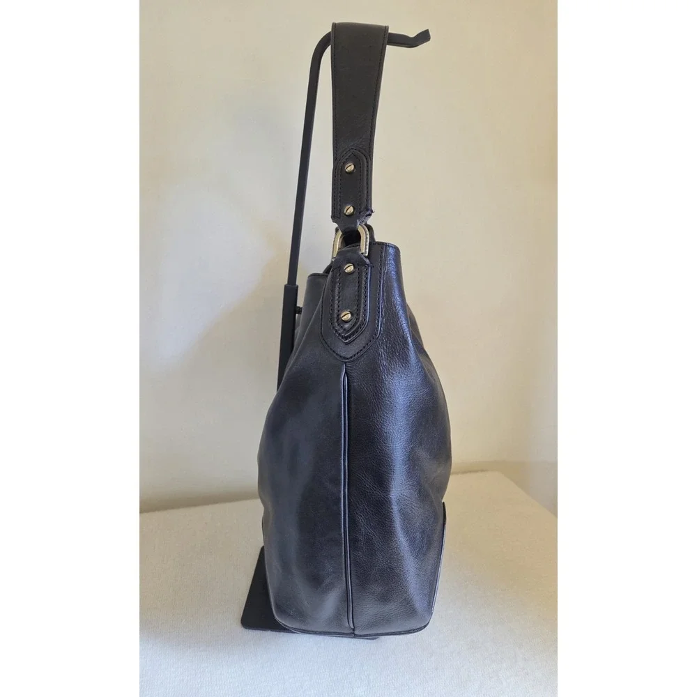 Cole Haan Hobo Vintage Village Soft II Pebble Leather Bag Black / Gold‎ Hardware